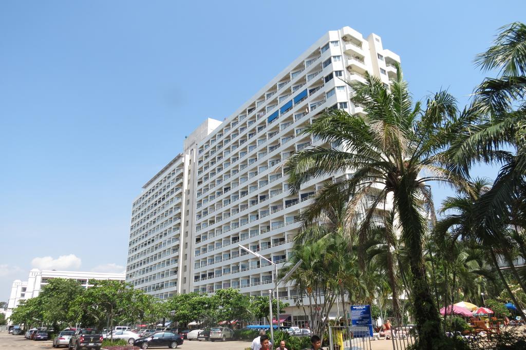 View Talay 1B Holidays Pattaya Exterior photo
